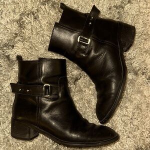 J.CREW LEATHER PARKER BOOTS ( USED )  | BLACK | 7.5M